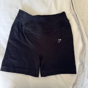 gym shark shorts/spandex shorts